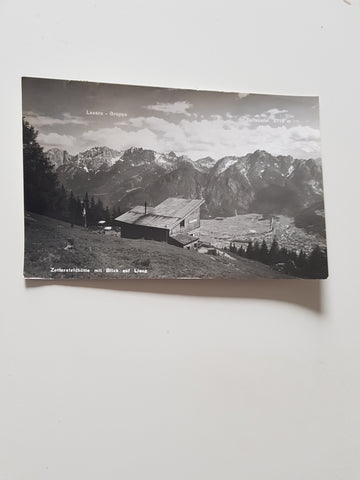 AK Zettersfeldhütte mit Blick auf Lienz.