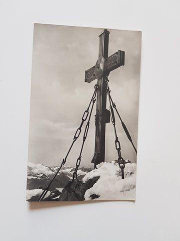 AK Kaiserkreuz auf dem Großglockner gegen den Großvenediger. (1930)