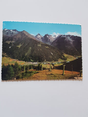 AK Glocknerdorf Kals gegen die Schobergruppe.