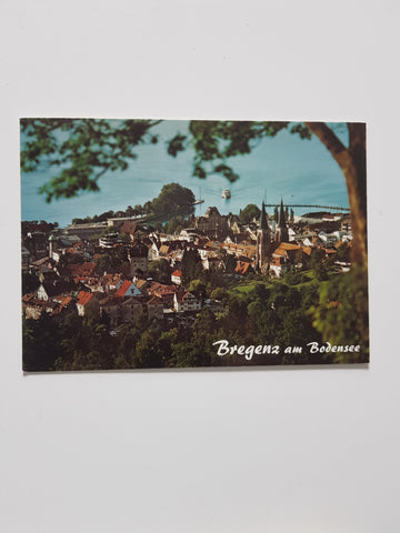 AK Bregenz am Bodensee. Blick auf die Altstadt und Hafeneinfahrt.