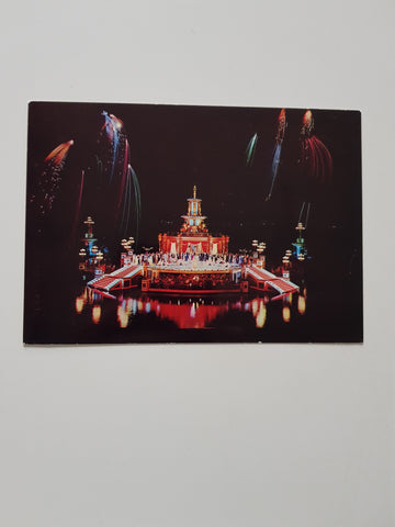 AK 25 Jahre Bregenzer Festspiele Spiel auf dem See. Operette Die Fledermaus von Johann Strauss.