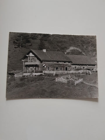 AK Rastötzen Alm. Pächter: Rupert Salzmann.