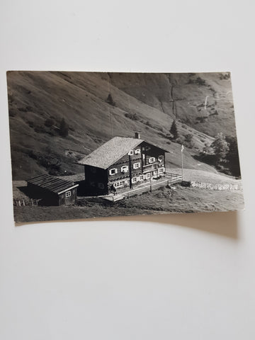 AK Bergland-Haus Grossarl. Pächter: Sepp Forcher.