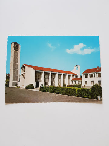 AK Graz - Andritz. Pfarrkirche zur Hl. Familie.