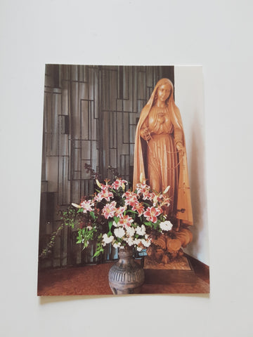 AK Herz-Marien-Karmel Mariazell. Fatimastatue in der Kapelle.