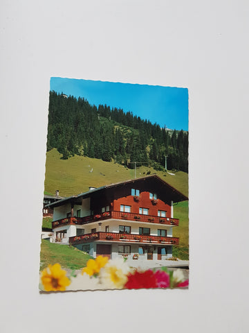 AK Zug. Lech am Arlberg. Zirbenhof. Werner und Irene Schriebl.