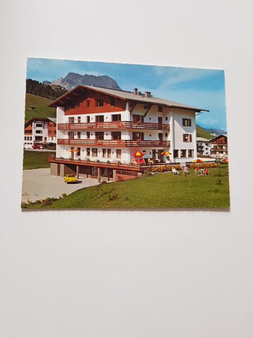 AK Lech am Arlberg. Hotel Garni Schmelzhof. Fam. A. Strolz.