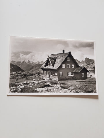 AK Göppinger-Hütte bei Lech am Arlberg.