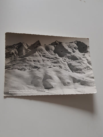 AK Bergstation Seekopf der Seillifte Zürs-Arlberg gegen Rockspitze, Valluga und Trittkopf.