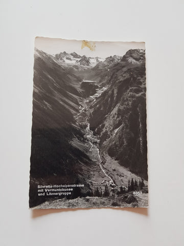 AK Silvretta Hochalpenstrasse mit Vermuntstausee und Litznergruppe.