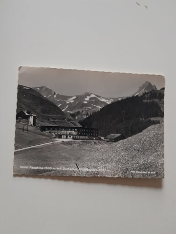 AK Hotel Faschina mit Damülser Mittagspitze.