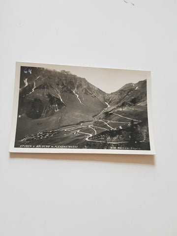AK Stuben am Arlberg mit Flexenstrasse.