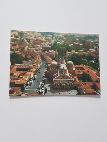 AK Padova. Chiesa del Santo vista dall'aereo.