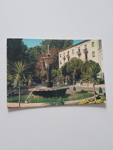 AK Abano Terme. Fontana e Hotel Terme Villa Pace.