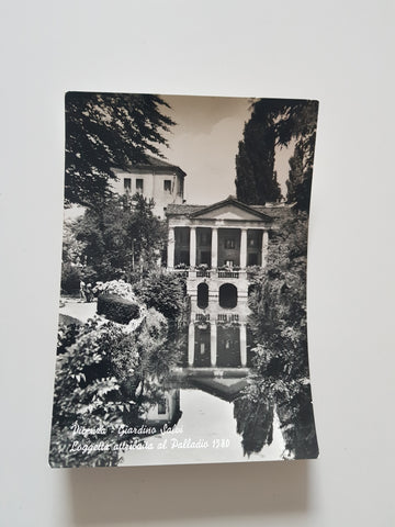 AK Vicenza. Giardino Salvi Loggetta attribuita al Palladio.