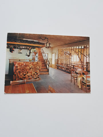 AK Interno Rifugio Melegnon. Arsiero. Nella viabilita Anello del Paradiso.