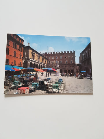 AK Verona. Piazza Dante.