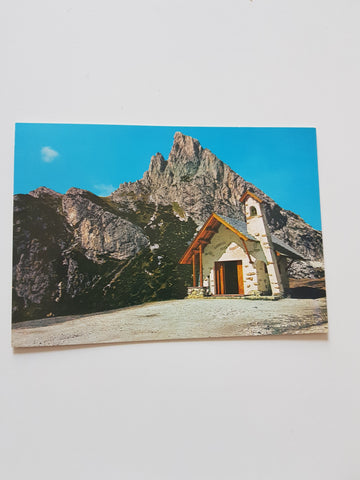AK Chiesetta al Passo Falzarego. Sasso di Stria.