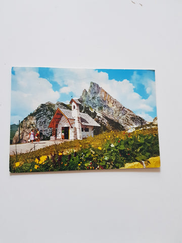 AK Passo Falzarego. La Chiesetta.