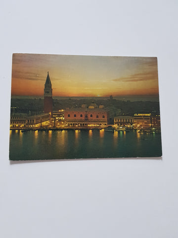 AK Venezia. Tramonto sul Bacino S. Marco.