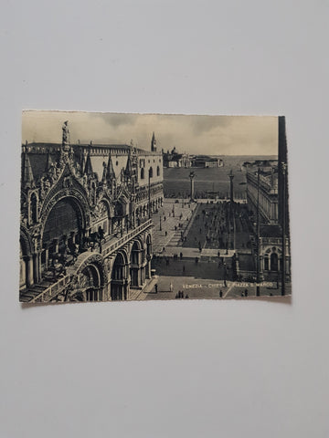 AK Venezia. Chiesa e Piazza S. Marco.