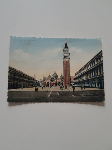 AK Venezia. Piazza S. Marco e Campanile.