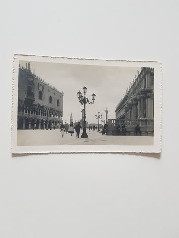 AK Venezia. Palazzo Ducale e la Piazzetta.