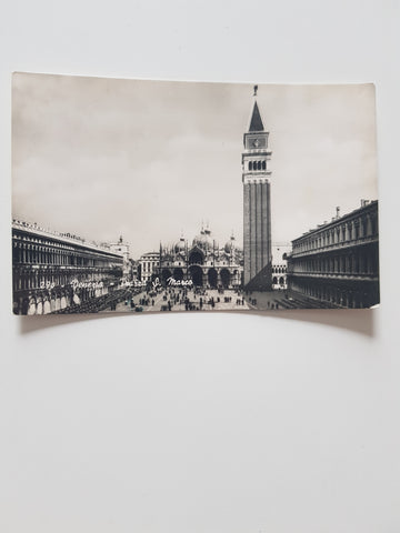 AK Venezia - Piazza S. Marco.