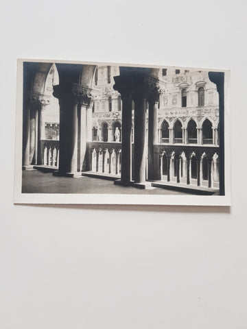 AK Venezia - Palazzo Ducale - Loggia interna.