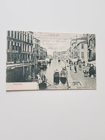 AK Venezia. Il Canal Regio.