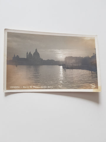 AK Venezia. Bacino S. Marco Chiesa Salute.