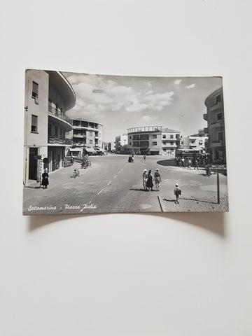 AK Sottomarina. Piazza Italia.