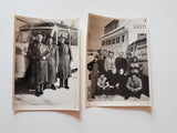 3 SW-Fotos Mode-Revue Das kleine Brettl. (um1955) Gruppenfoto vor dem eigenen Bus.
