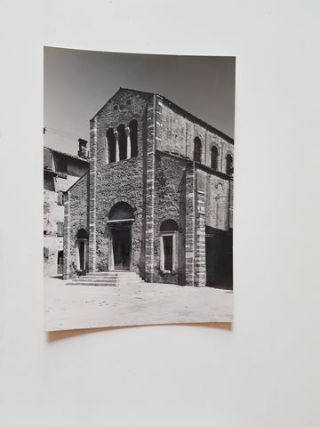 AK Grado. Facciata della Chiesa di S. M. delle Grazie.