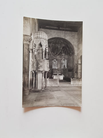 AK Grado. Interno del Duomo. Ambone.