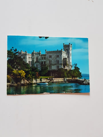 AK Trieste. Il Castello di Miramare.
