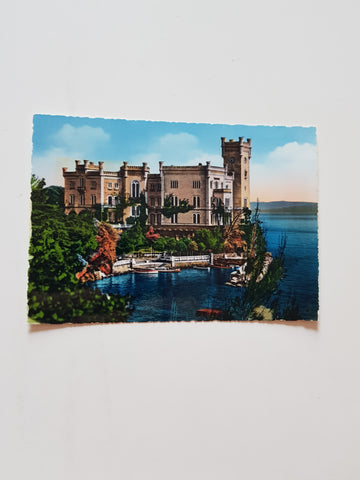 AK Trieste. Castello di Miramare.