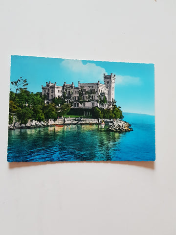 AK Trieste. Castello di Miramare.