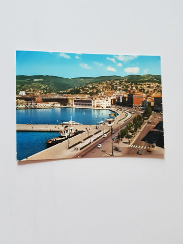 AK Trieste. Veduta passeggiata triestina.