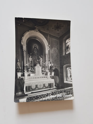 AK Gorizia. Collegio Convitto Nostra Signora. Via S. Chiara 14. L'altare della Cappella.
