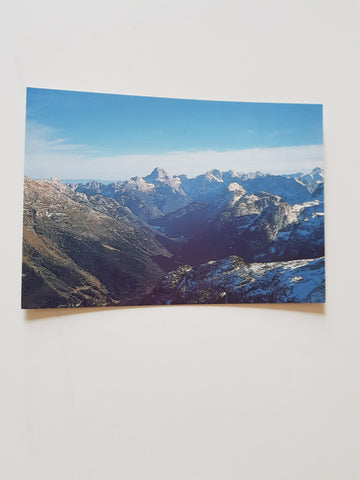 AK Alpi Giulie. Il Monte Mangart e il Tricorno.