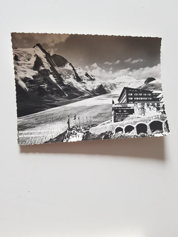 AK Kaiser Franz Josefhaus mit Grossglockner.