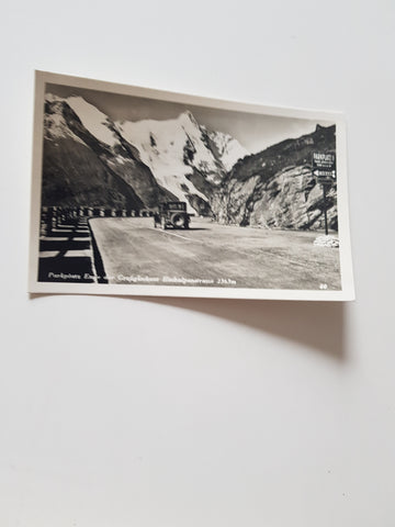 AK Parkplatz II. Franz Josefs Haus. Ende der Großglockner Hochalpenstrasse.