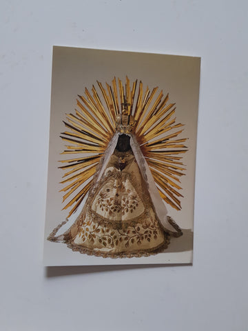 AK Pfarrkirche Kötschach. Schwarze Muttergottes mit Jesuskind.