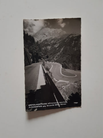 AK Grenzlandstrasse Kötschach-Mauthen. Plöckenpass geg. Mooskofel. (1963)