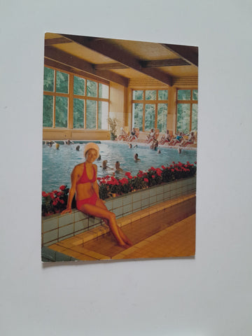 AK Bad Gleichenberg. Mineral-Thermal-Hallenbad.