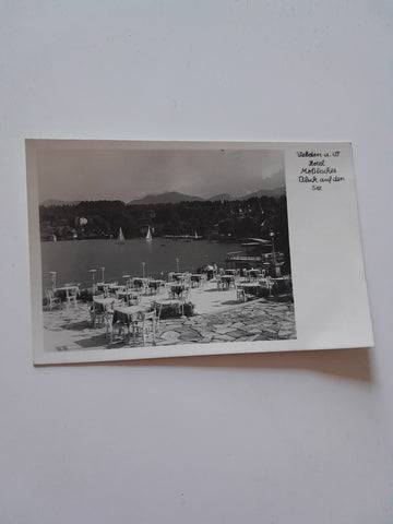 AK Velden am Wörthersee. Hotel Mößlacher Blick auf den See.