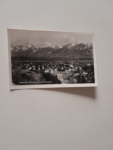 AK Villach mit Mittagskogel und Karawanken.