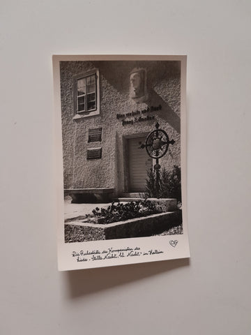 AK Die Ruhestätte des Komponisten (F.X. Gruber) des Liedes Stille Nacht, hl. Nacht in Hallein.