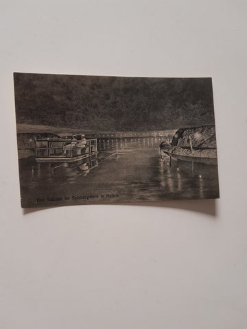 AK Der Salzsee im Salzbergwerk Hallein.